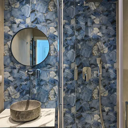 Urban Elephant Aparthotel 3*