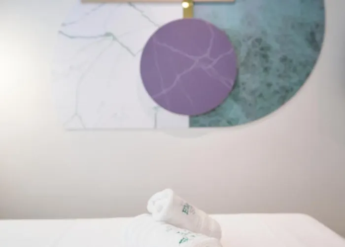 Urban Elephant Aparthotel 4*