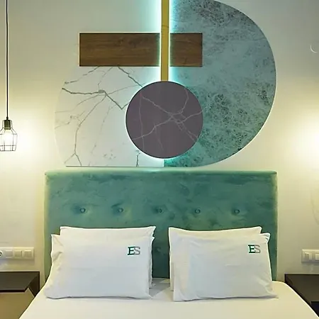 Urban Elephant Apartahotel